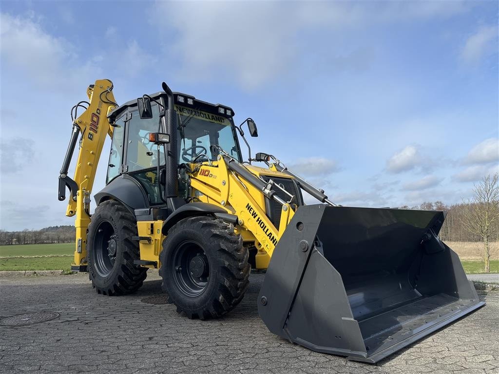 Sonstige Bagger & Lader du type New Holland B110D TC, Gebrauchtmaschine en Havndal (Photo 1)