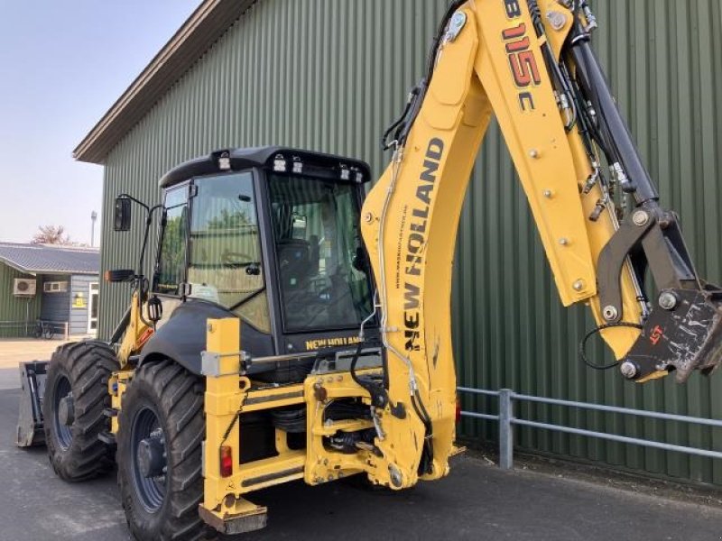 Sonstige Bagger & Lader tip New Holland B115C, Gebrauchtmaschine in Middelfart (Poză 3)