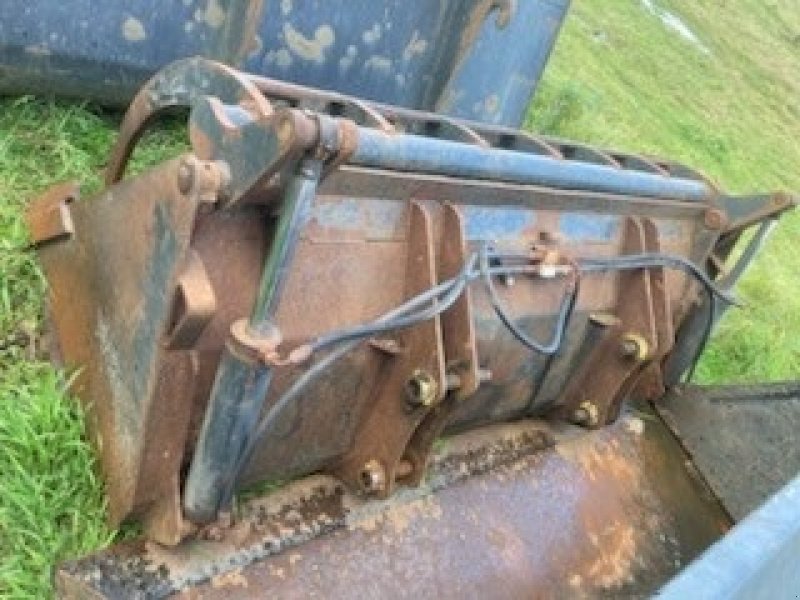 Sonstige Bagger & Lader za tip New Holland Stoll overfaldsskovl passer på NH 110/95 ø38 bolte, Gebrauchtmaschine u Aabenraa (Slika 2)