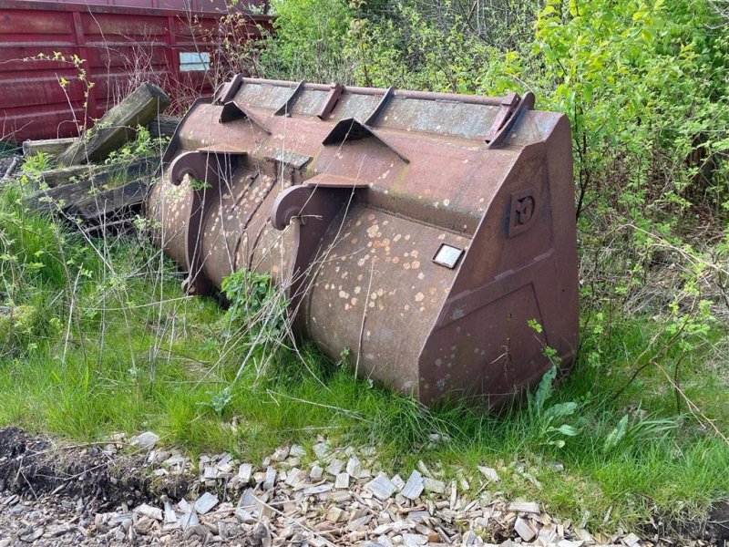 Sonstige Bagger & Lader tipa Sonstige 2,5 m skovl med tænder Volvo beslag, Gebrauchtmaschine u Kjellerup (Slika 1)