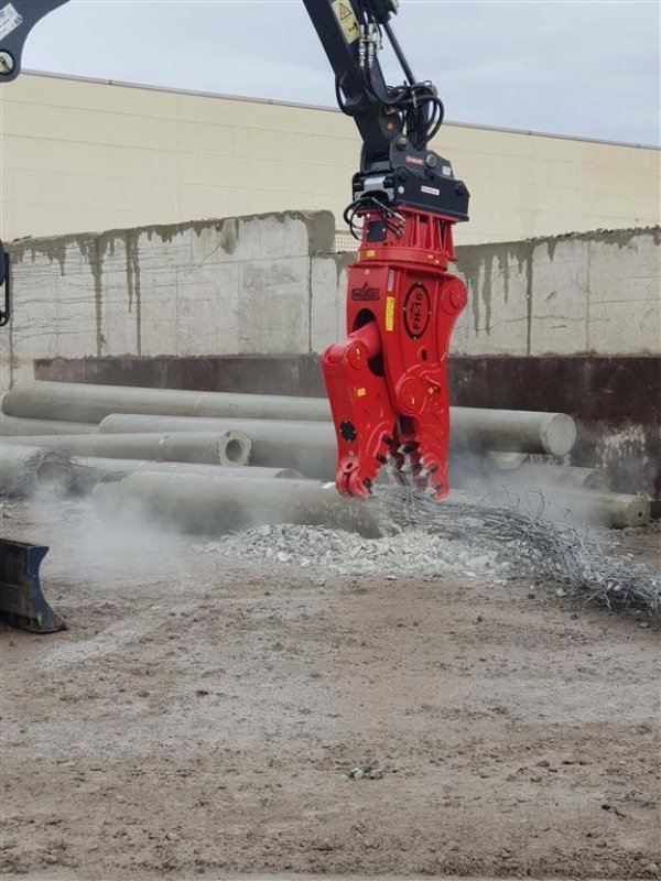 Sonstige Bagger & Lader typu Sonstige FH16 Beton Saks / Smasher, Gebrauchtmaschine v Rødding (Obrázek 1)