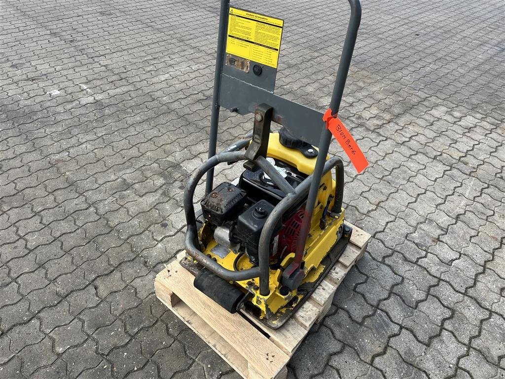 Sonstige Bagger & Lader tip Wacker Neuson 90kg pladevibrator med vand, Gebrauchtmaschine in Rønnede (Poză 6)