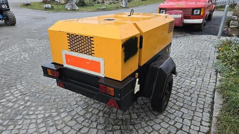 Sonstige Baumaschinen-Kleingeräte от тип Ingersoll Rand P130WD Kompressor, Gebrauchtmaschine в Brunn an der Wild (Снимка 4)