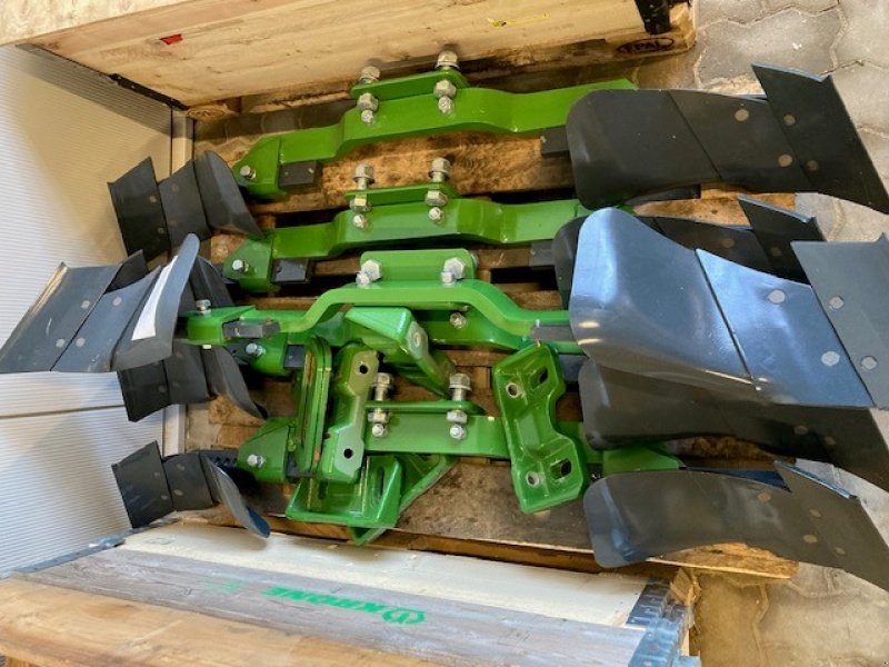 Sonstige Bodenbearbeitungsgeräte του τύπου Amazone Vorschäler M0, Neumaschine σε Bevern (Φωτογραφία 1)