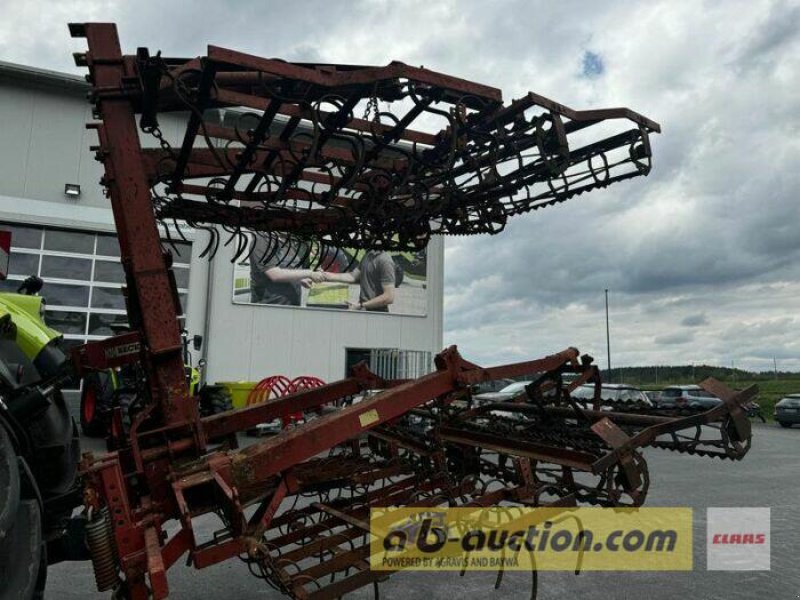 Sonstige Bodenbearbeitungsgeräte van het type Becker RATIOMAT-S 5,00M AB-AUCTION, Gebrauchtmaschine in Hollfeld (Foto 3)