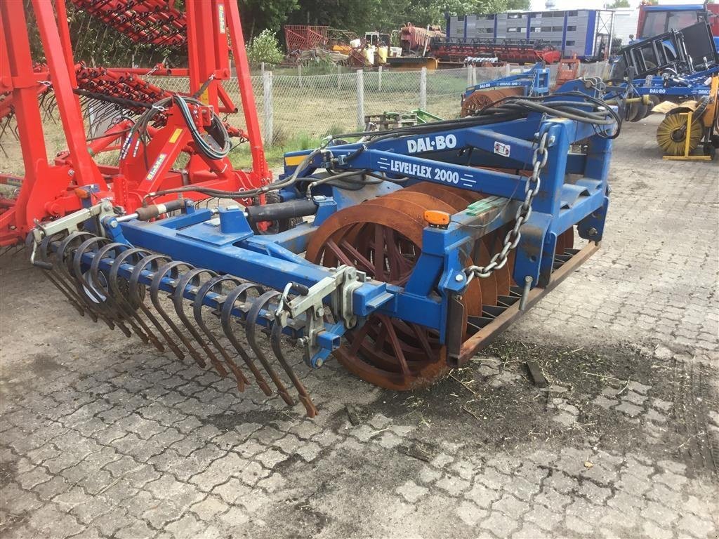 Sonstige Bodenbearbeitungsgeräte typu Dalbo Levelflex 4m m/lamelpl med hydraulisk sammenklap, Gebrauchtmaschine v Bredsten (Obrázek 6)