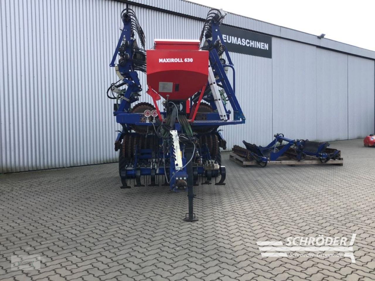 Sonstige Bodenbearbeitungsgeräte des Typs Dalbo MAXIROLL 630 + MESSERWALZEN, Gebrauchtmaschine in Ahlerstedt (Bild 1)