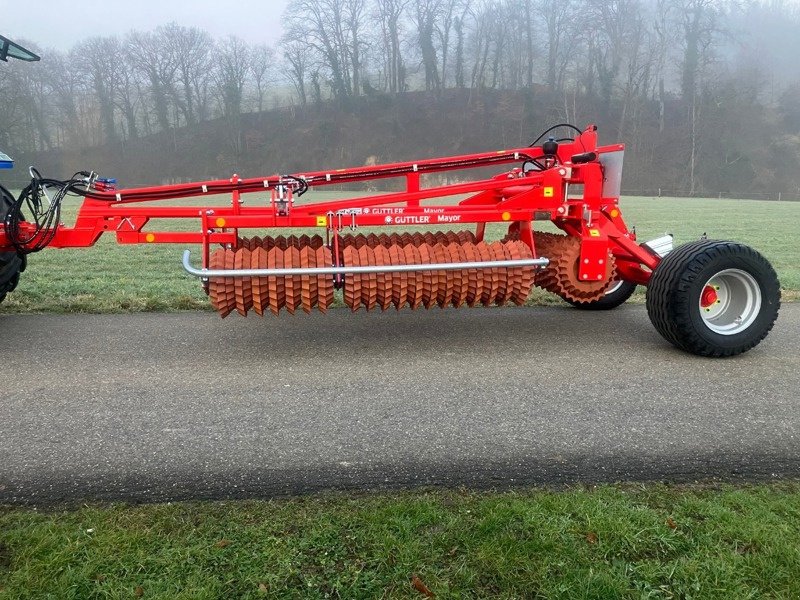 Sonstige Bodenbearbeitungsgeräte van het type Güttler Mayor 640, Neumaschine in Bubendorf (Foto 1)