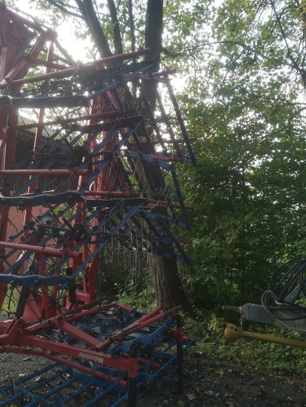 Sonstige Bodenbearbeitungsgeräte des Typs Hatzenbichler Hackstriegel 12m, Gebrauchtmaschine in München (Bild 3)