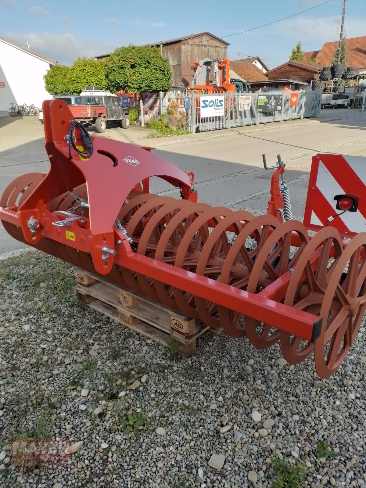 Sonstige Bodenbearbeitungsgeräte tip Kuhn Nautilus 730 Frontpacker mit Planierschiene, Neumaschine in Unterroth (Poză 1)