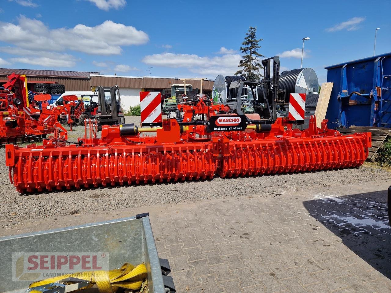 Sonstige Bodenbearbeitungsgeräte Türe ait Maschio 6000 Aquila Super Rapido Plus, Neumaschine içinde Groß-Umstadt (resim 2)