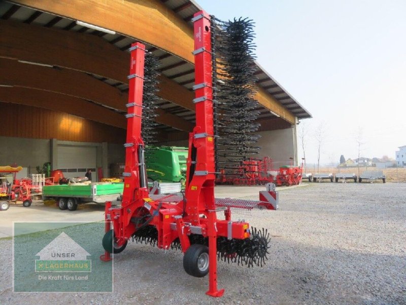 Sonstige Bodenbearbeitungsgeräte van het type Pöttinger Rotocare V8000, Neumaschine in Hofkirchen (Foto 1)