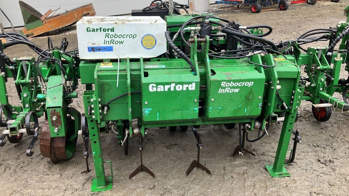 Sonstige Bodenbearbeitungsgeräte от тип Sonstige Garford Robocrop in Row, Gebrauchtmaschine в Eferding (Снимка 13)