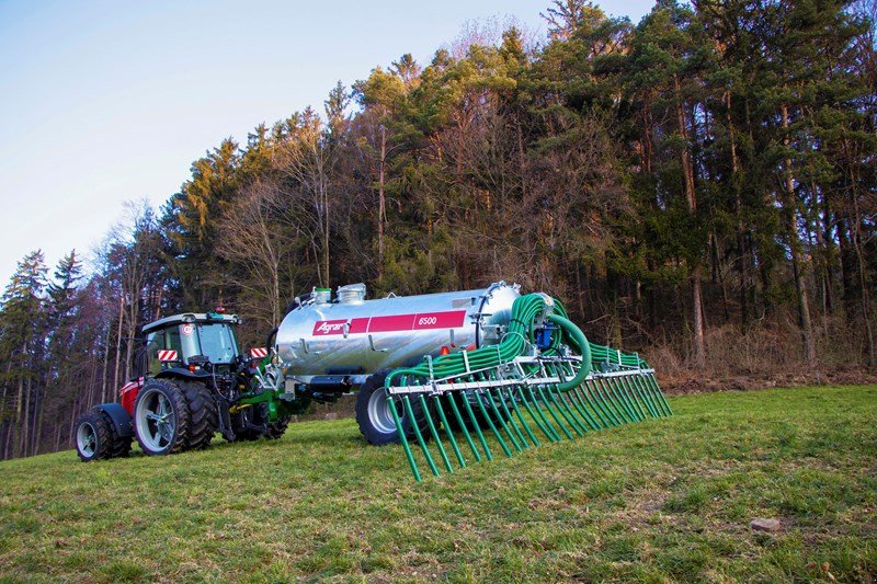 Sonstige Düngung & Pflanzenschutztechnik des Typs Agrar Schneider SVK-Schleppschlauchverteiler, Neumaschine in Balterswil (Bild 2)