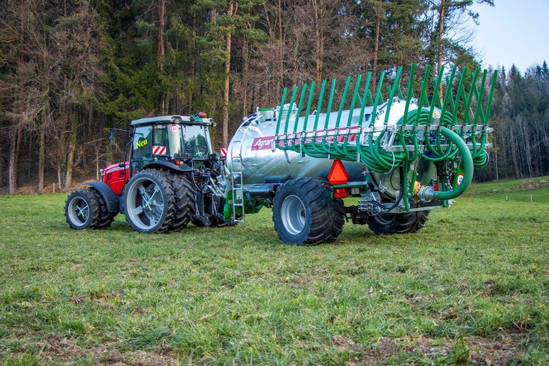 Sonstige Düngung & Pflanzenschutztechnik des Typs Agrar Schneider SVK-Schleppschlauchverteiler, Neumaschine in Balterswil (Bild 3)