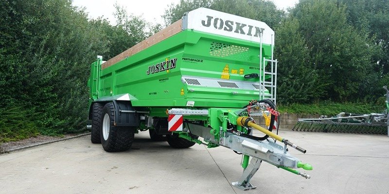 Sonstige Düngung & Pflanzenschutztechnik des Typs Joskin Joskin Épandeur Ferti-SPACE Horizon Modell – HZ 6511/18BU, Neumaschine in Regensdorf (Bild 3)