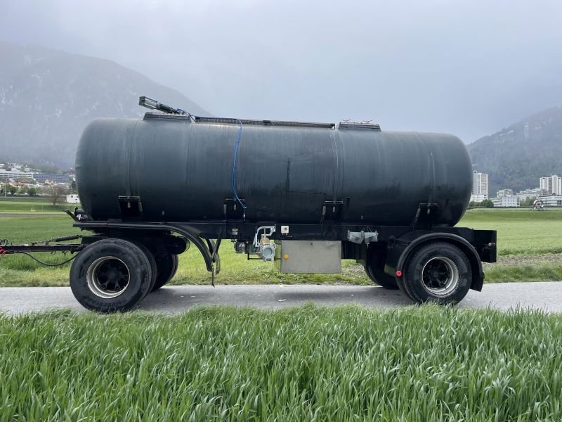 Sonstige Düngung & Pflanzenschutztechnik typu Sonstige Bitumen Tankwagen, Gebrauchtmaschine w Chur