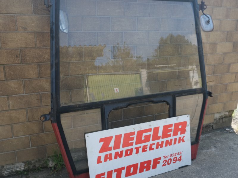 Sonstige Ersatzteile del tipo Fritzmeier Kabinen Stirnwand Comfort 2000 mit Scheiben, gebraucht In Eitorf (Immagine 1)