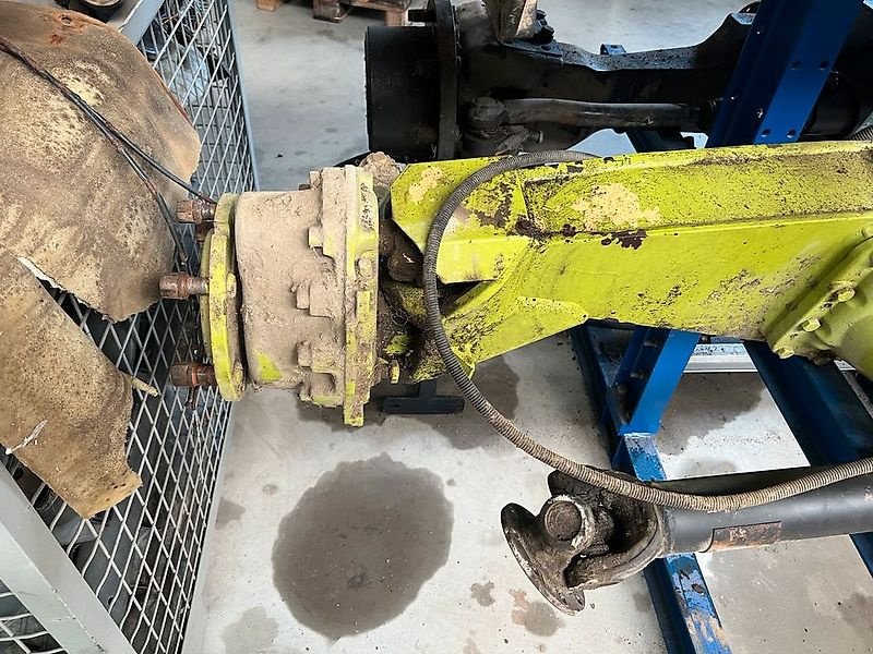 Sonstige Ersatzteile del tipo Sonstige Hinterachse mit Kardanwelle, Claas Jaguar 690 SL, usw.,, gebraucht In Meinerzhagen (Immagine 4)