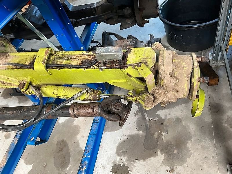 Sonstige Ersatzteile za tip Sonstige Hinterachse mit Kardanwelle, Claas Jaguar 690 SL, usw.,, gebraucht u Meinerzhagen (Slika 3)