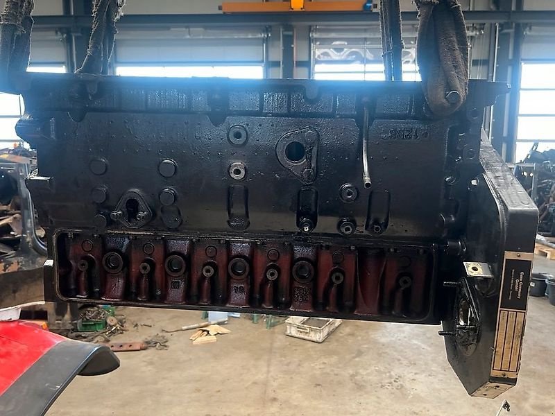 Sonstige Ersatzteile del tipo Sonstige Motorblock, Kurbelwelle, CASE Maxxum 5150, Cummins 590, gebraucht en Meinerzhagen (Imagen 5)