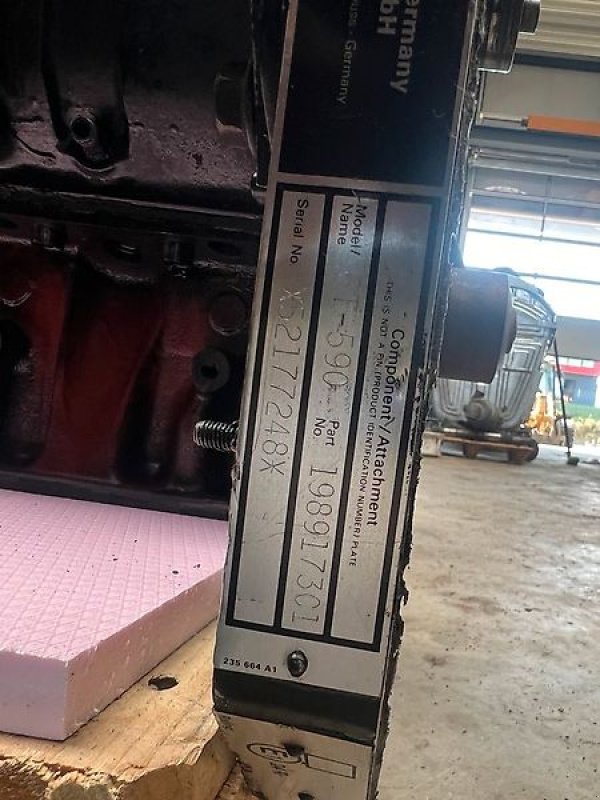 Sonstige Ersatzteile del tipo Sonstige Motorblock, Kurbelwelle, CASE Maxxum 5150, Cummins 590, gebraucht en Meinerzhagen (Imagen 7)