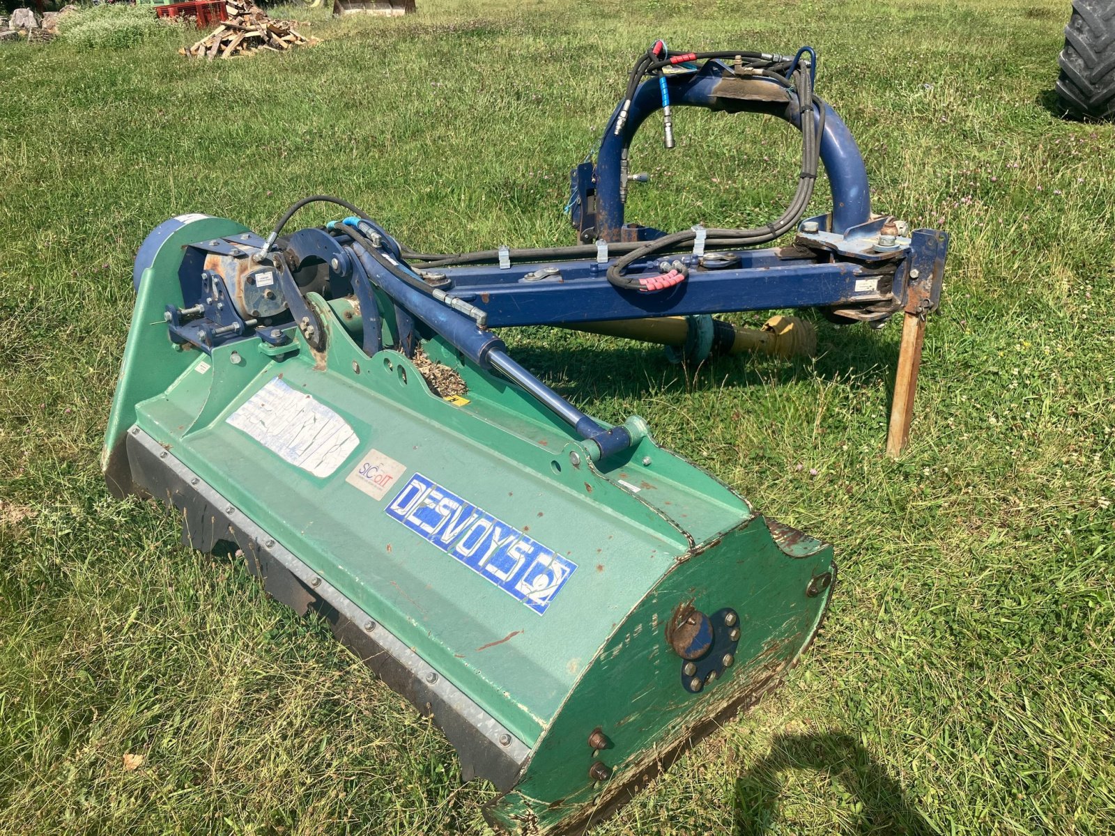 Sonstige Forsttechnik tip Desvoys Broyeur forestier Dmf 180 Desvoys, Gebrauchtmaschine in ROYNAC (Poză 2)