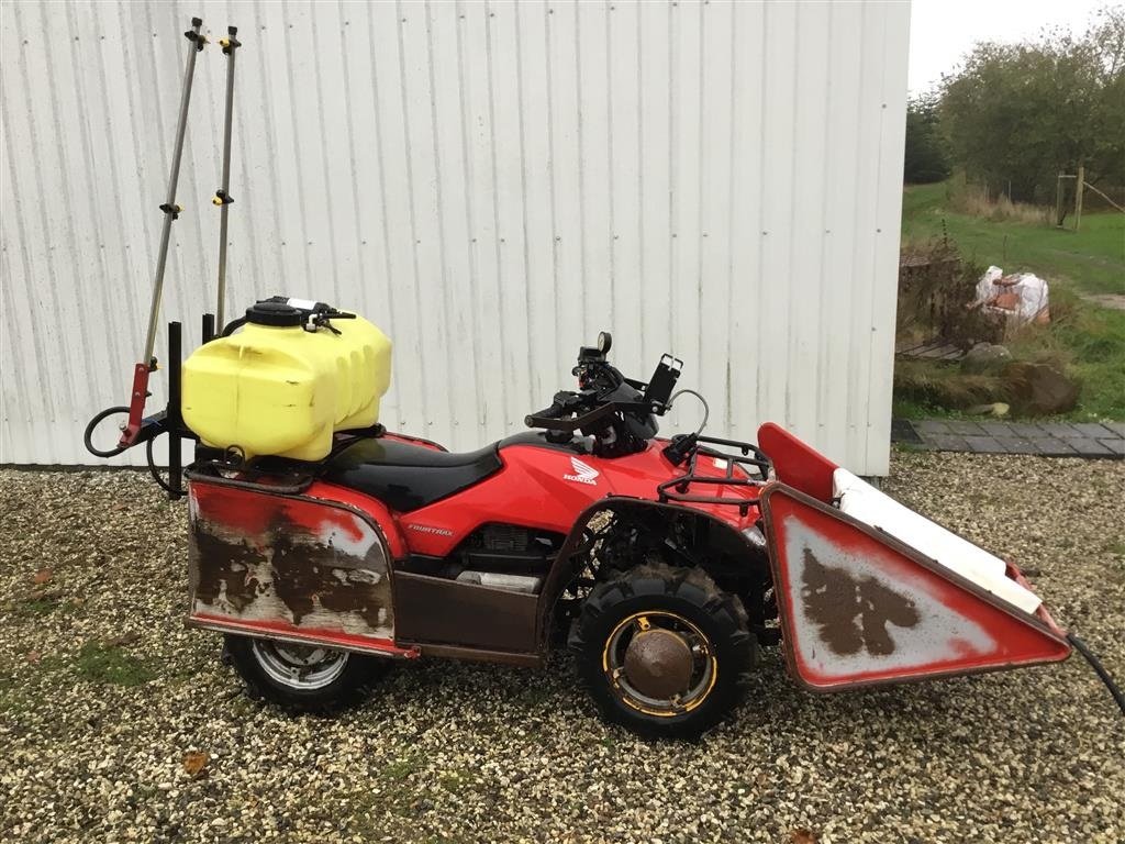 Sonstige Forsttechnik van het type Honda 250 TRX sprøjte og gødningsudstyr, Gebrauchtmaschine in Bredsten (Foto 3)