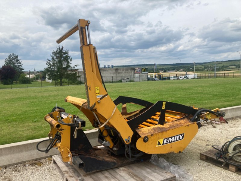 Sonstige Fütterungstechnik typu Emily Dérouleuse pailleuse Delta, Gebrauchtmaschine v Bar sur Aube (Obrázek 8)