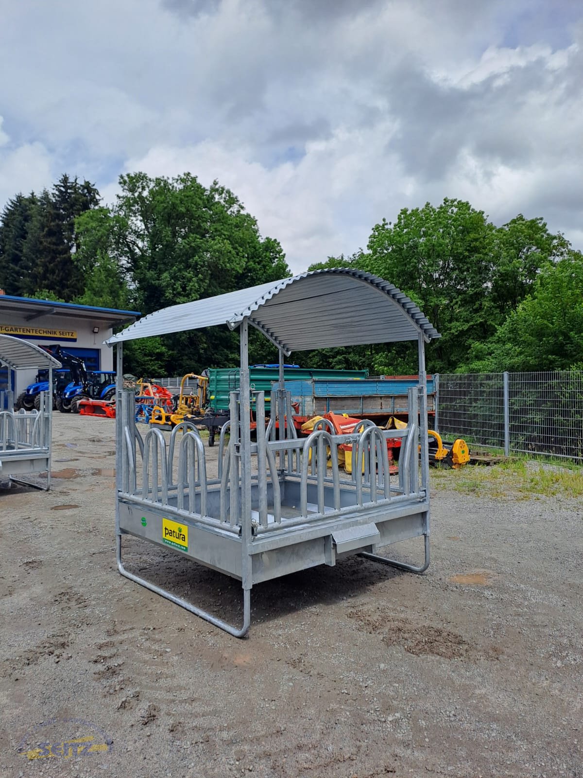 Sonstige Fütterungstechnik del tipo Patura Profi-Viereckraufe, mit Palisadenfressgitter, Neumaschine en Lindenfels-Glattbach (Imagen 3)