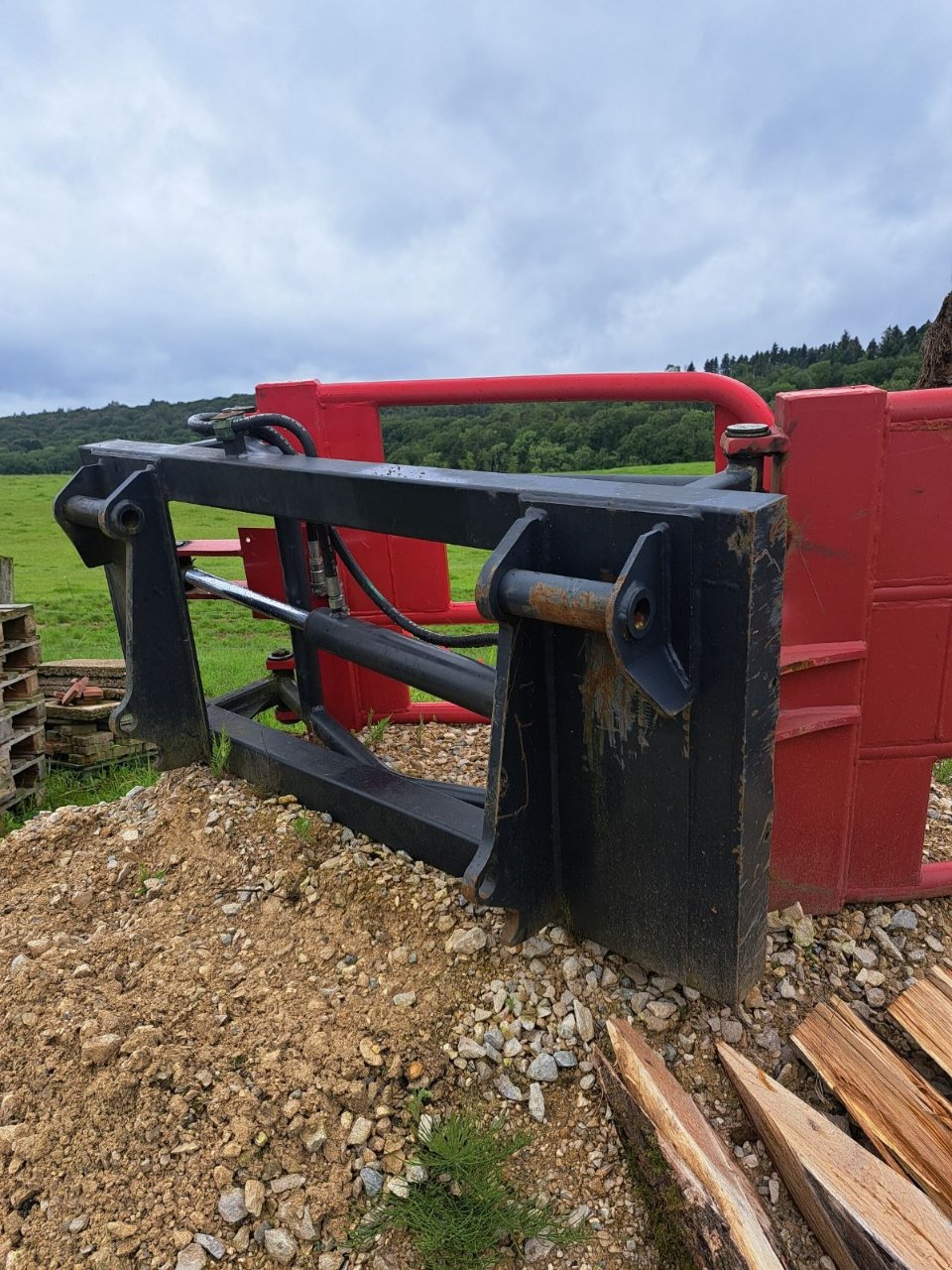 Sonstige Fütterungstechnik du type Sonstige pince enrubannée, Gebrauchtmaschine en Lérouville (Photo 7)