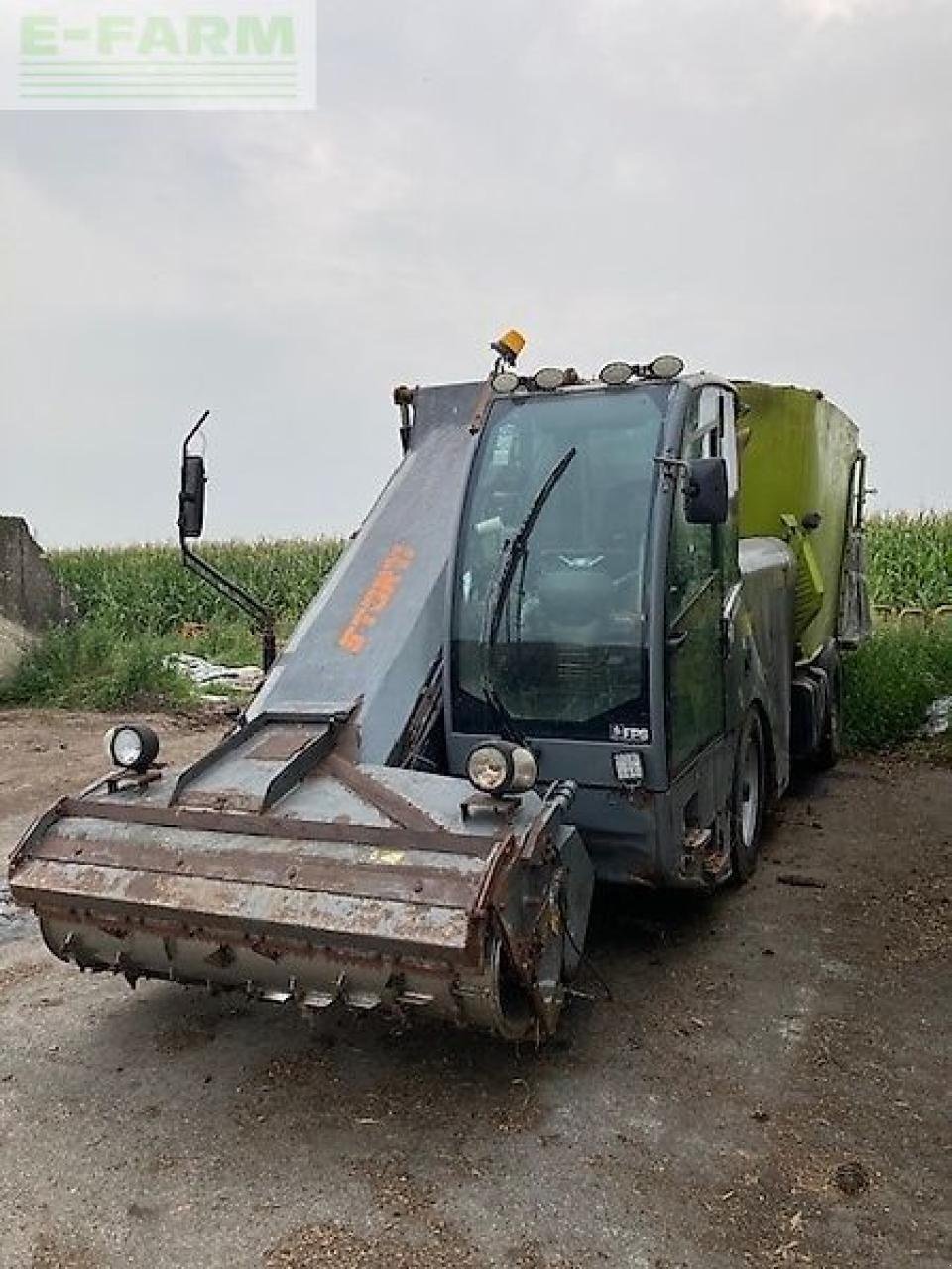 Sonstige Fütterungstechnik van het type Storti dobermann sw 220 hs, Gebrauchtmaschine in gg VEGHEL (Foto 1)