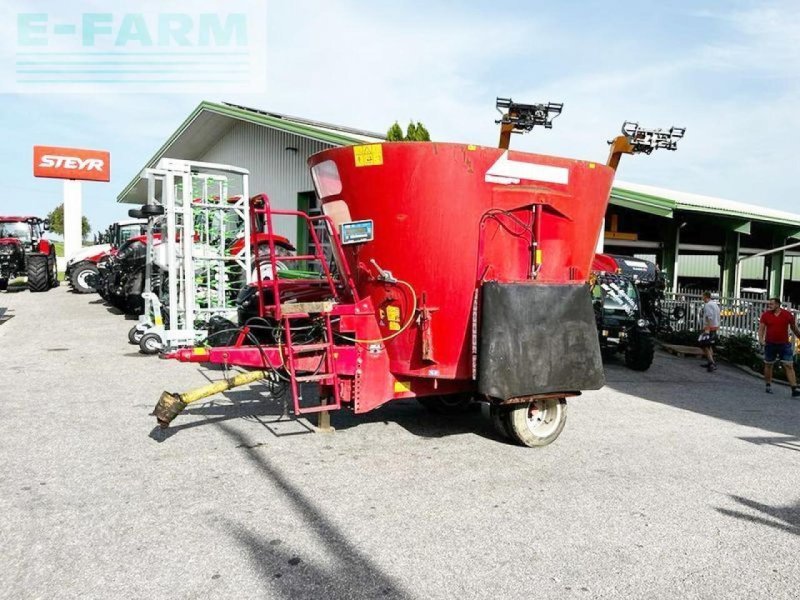 Sonstige Fütterungstechnik от тип Trioliet solomix 1000 futtermischwagen, Gebrauchtmaschine в SANKT MARIENKIRCHEN BEI SCHÄRDING (Снимка 1)