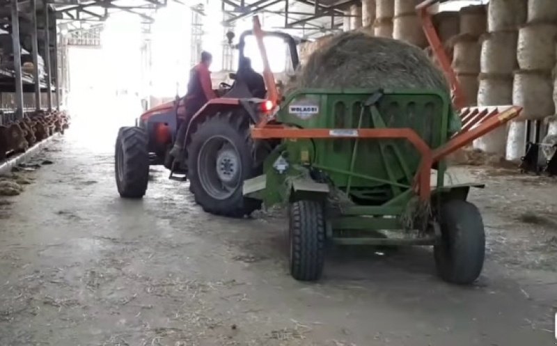 Sonstige Fütterungstechnik del tipo Wolagri T12, Gebrauchtmaschine In VERNOUX EN VIVARAIS (Immagine 3)