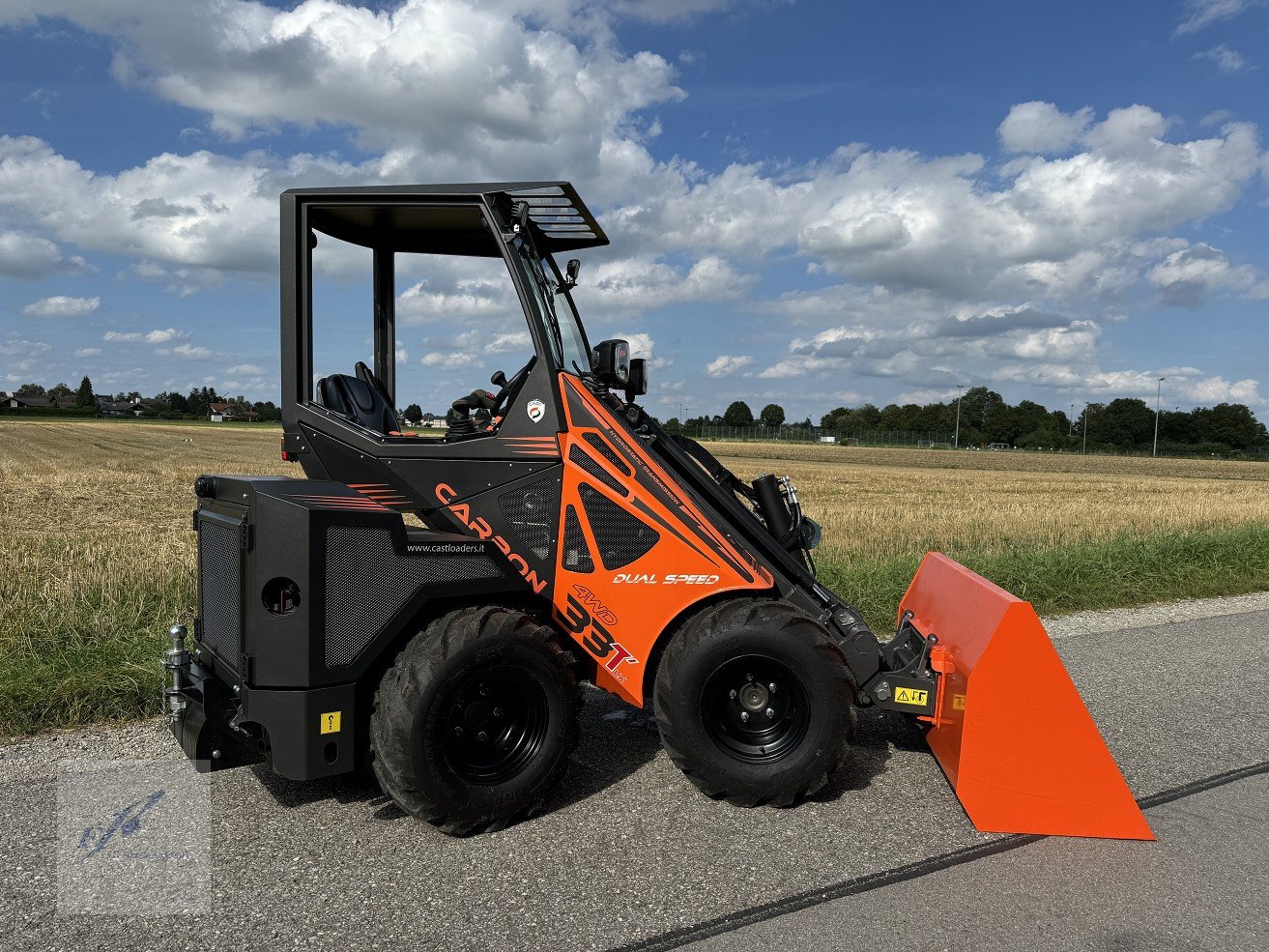 Sonstige Gartentechnik & Kommunaltechnik typu Cast Group 33 TLX Carbon Hoflader Knicklader Teleskoplader, Neumaschine v Bruckmühl (Obrázek 1)