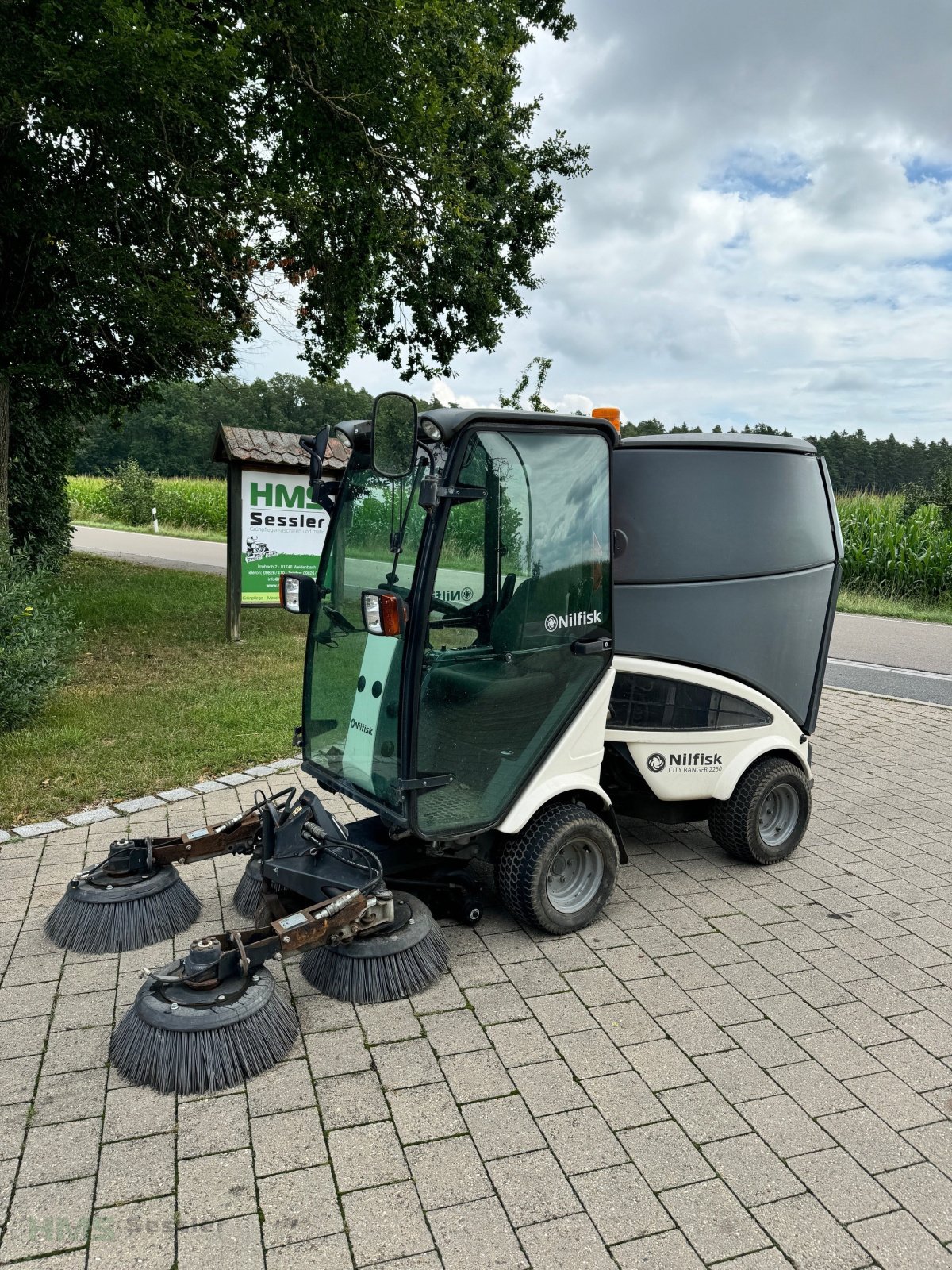 Sonstige Gartentechnik & Kommunaltechnik typu Egholm City Ranger 2250, Gebrauchtmaschine v Weidenbach (Obrázok 1)