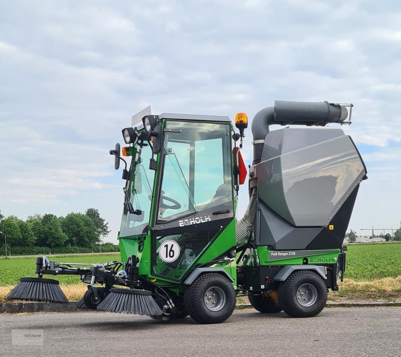 Sonstige Gartentechnik & Kommunaltechnik typu Egholm Park Ranger 2150, Neumaschine w Kirchheim b. München (Zdjęcie 3)