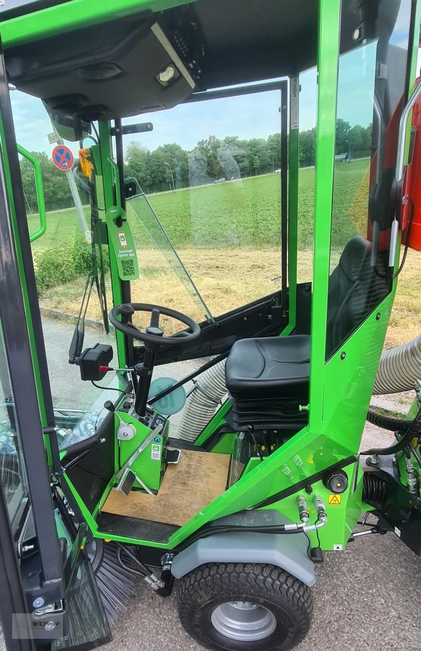 Sonstige Gartentechnik & Kommunaltechnik van het type Egholm Park Ranger 2150, Neumaschine in Kirchheim b. München (Foto 13)