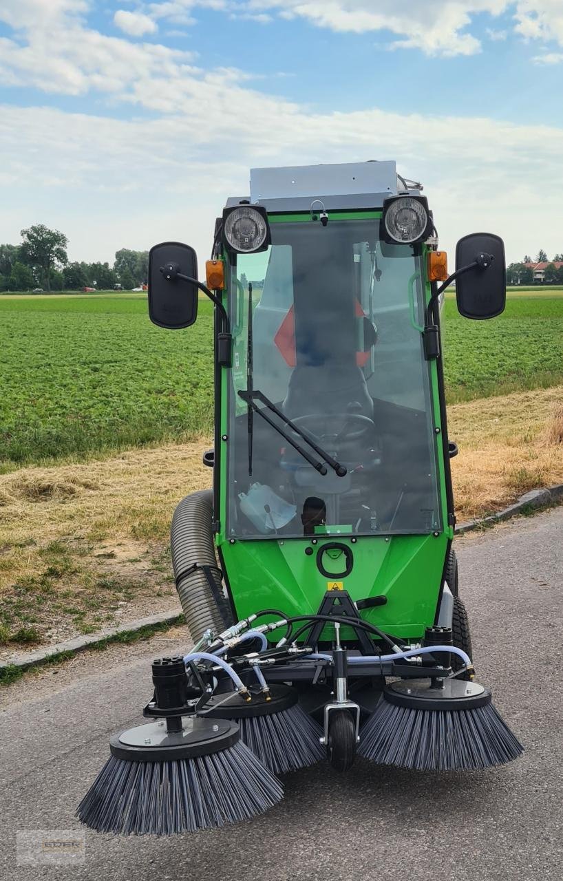 Sonstige Gartentechnik & Kommunaltechnik van het type Egholm Park Ranger 2150, Neumaschine in Kirchheim b. München (Foto 10)