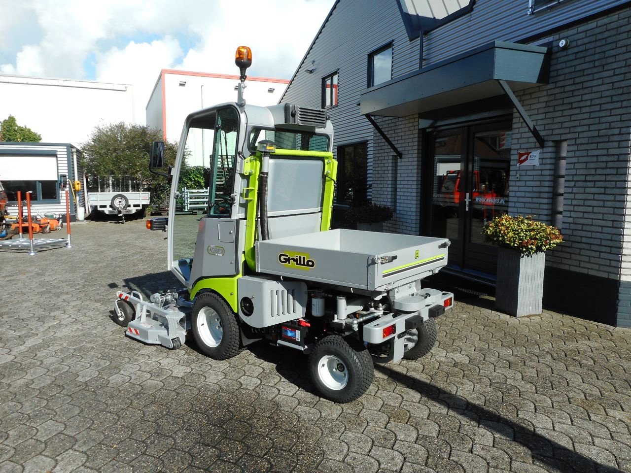 Sonstige Gartentechnik & Kommunaltechnik van het type Grillo FM1100, Neumaschine in Hedel (Foto 8)