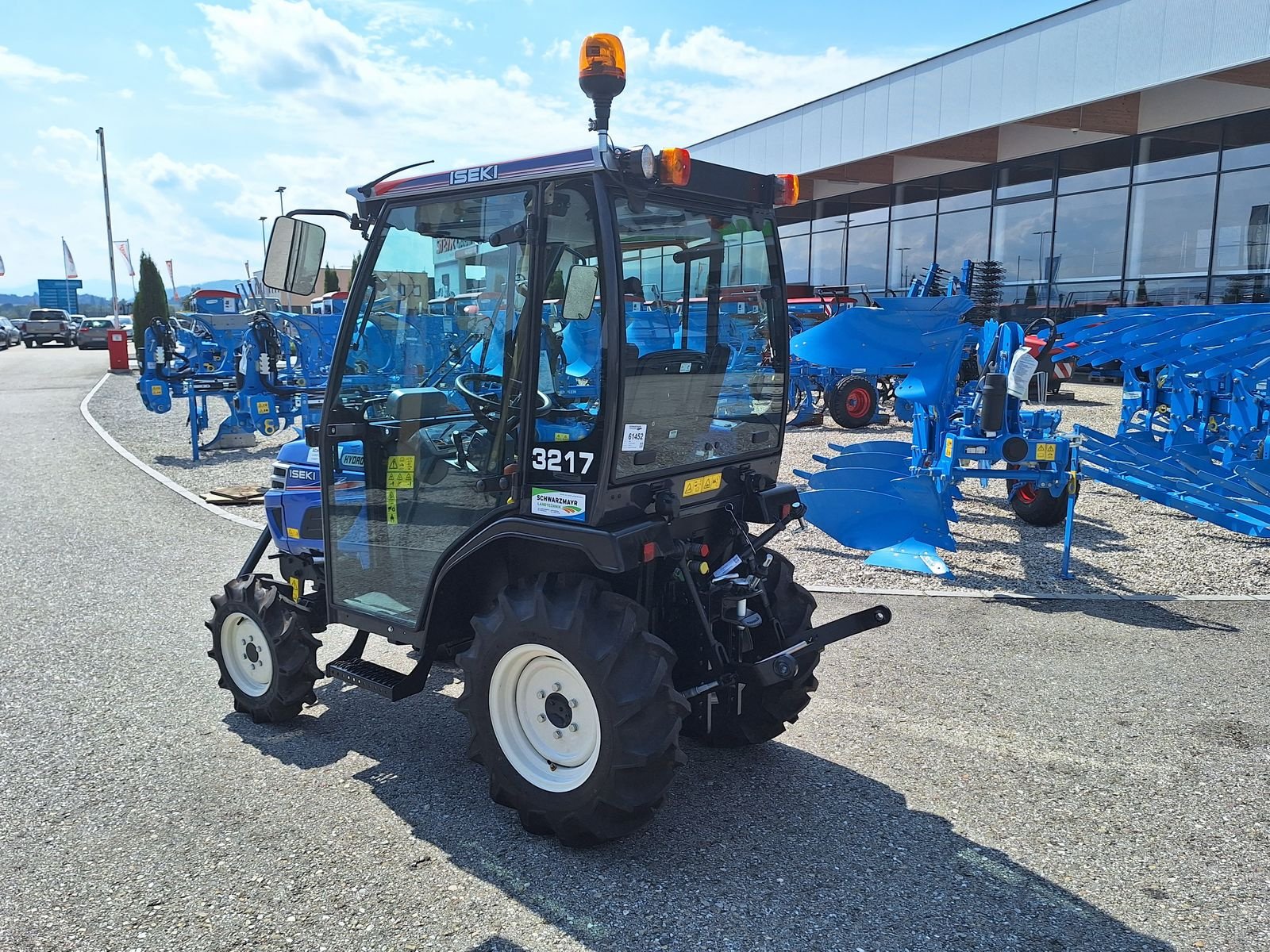 Sonstige Gartentechnik & Kommunaltechnik del tipo Iseki TM 3217 AHLK, Neumaschine In Schlitters (Immagine 10)