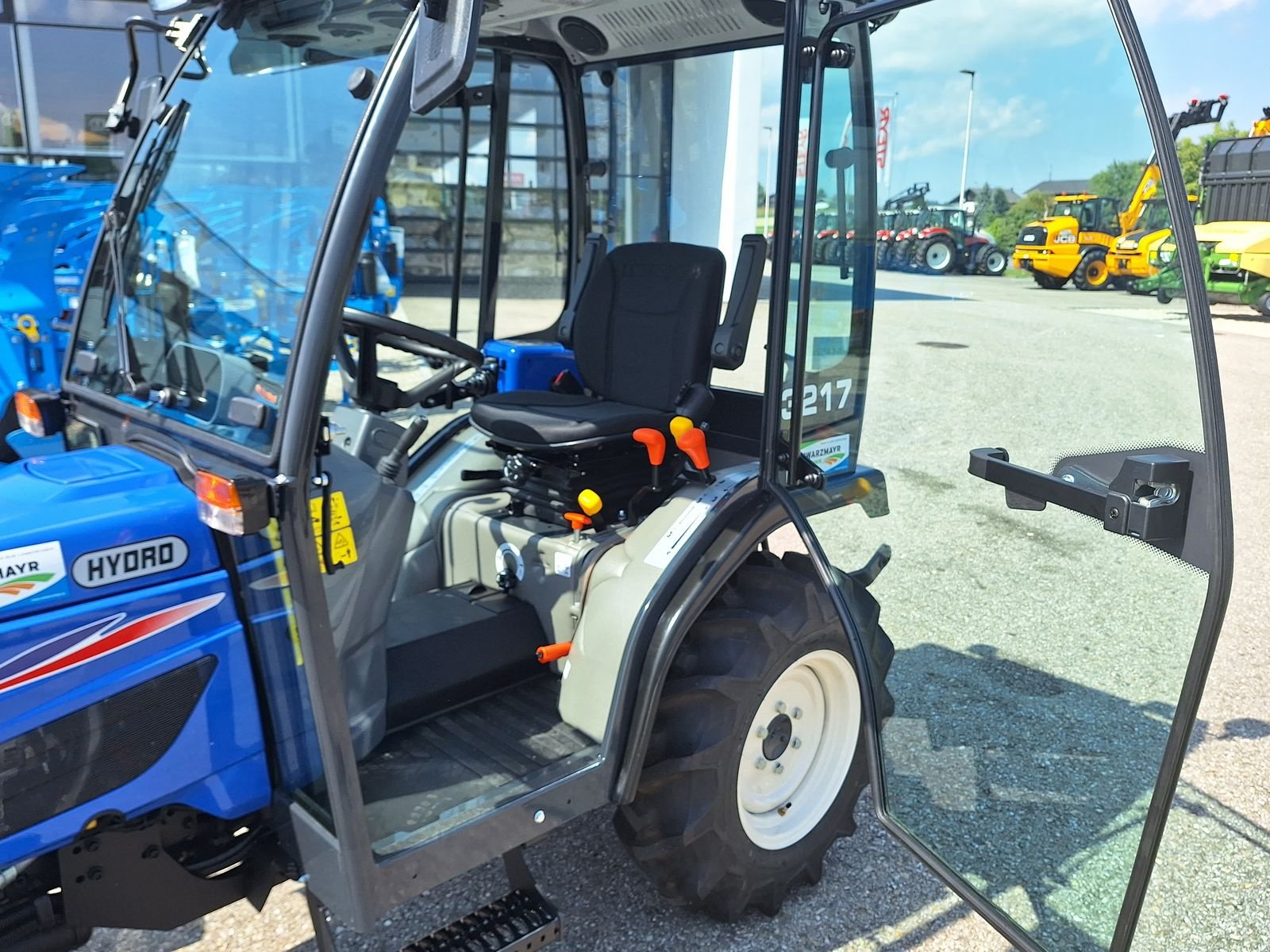 Sonstige Gartentechnik & Kommunaltechnik del tipo Iseki TM 3217 AHLK, Neumaschine In Schlitters (Immagine 13)