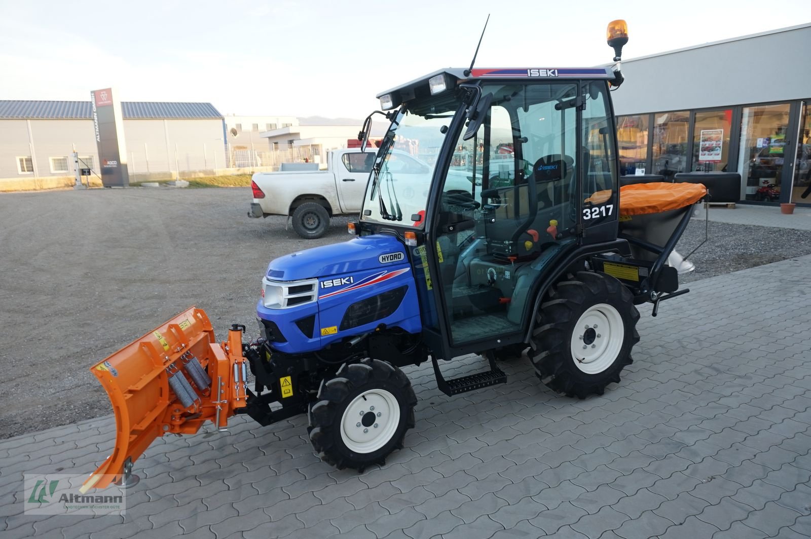 Sonstige Gartentechnik & Kommunaltechnik van het type Iseki TM3217 AHL K, Neumaschine in Lanzenkirchen (Foto 2)