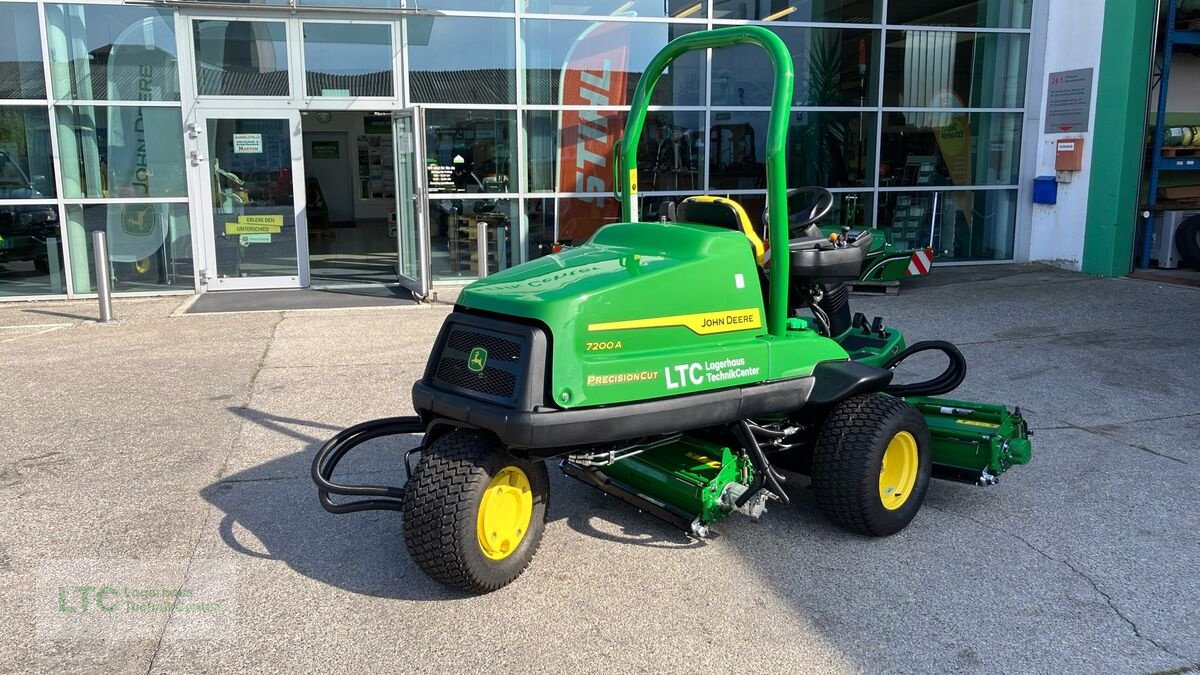 Sonstige Gartentechnik & Kommunaltechnik van het type John Deere 7200A, Neumaschine in Herzogenburg (Foto 3)