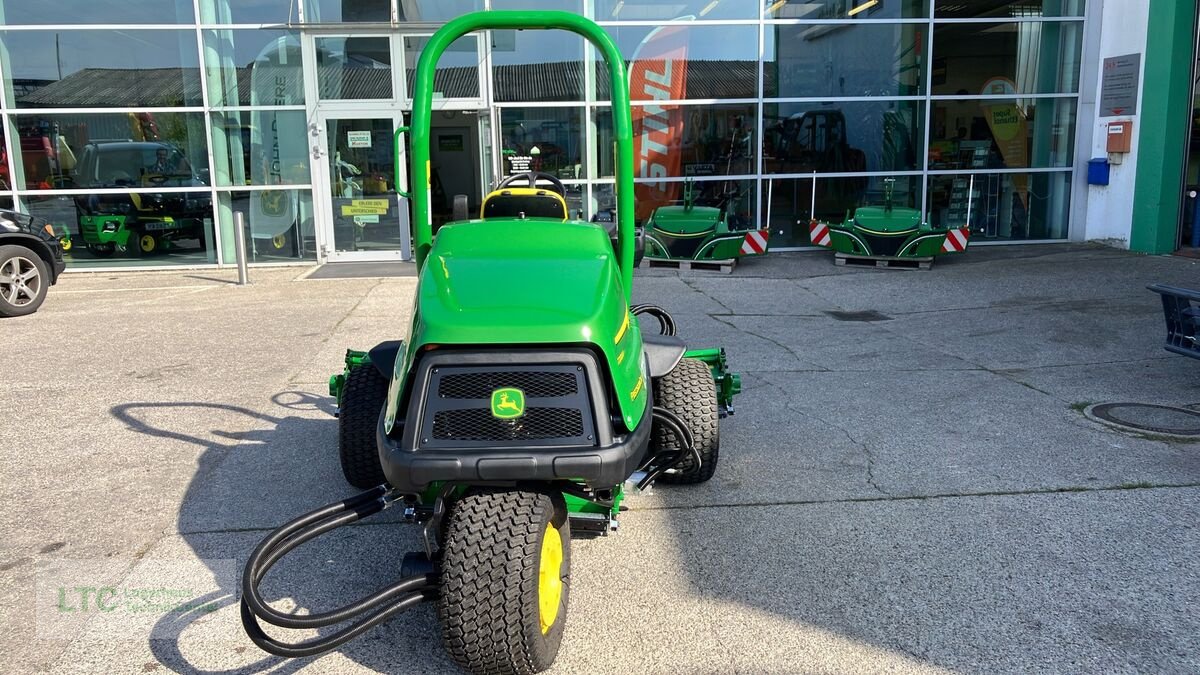 Sonstige Gartentechnik & Kommunaltechnik del tipo John Deere 7200A, Neumaschine In Herzogenburg (Immagine 8)