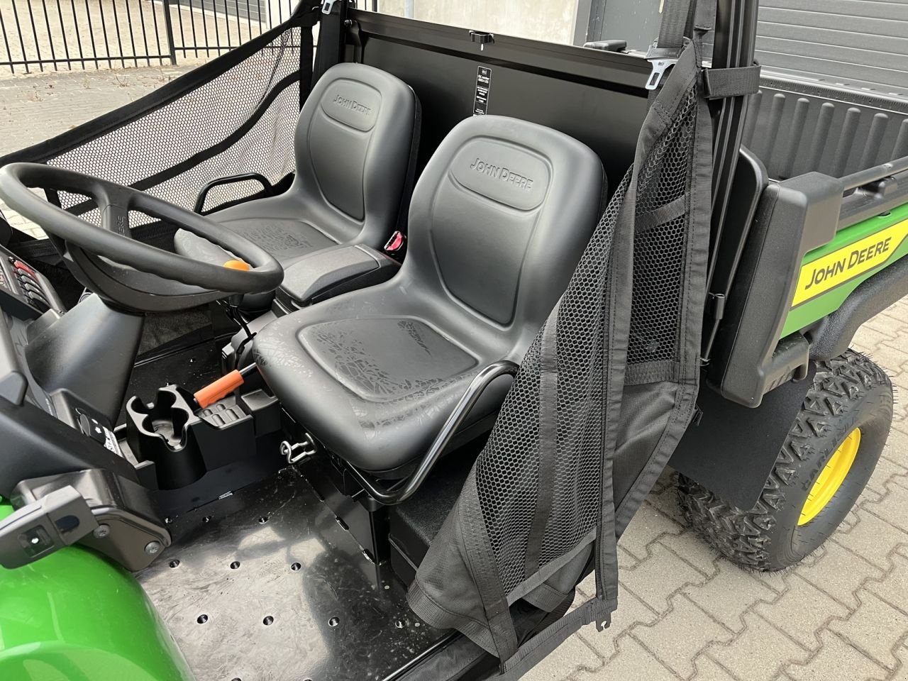 Sonstige Gartentechnik & Kommunaltechnik za tip John Deere Gator HPX815E, Neumaschine u Beek en Donk (Slika 6)