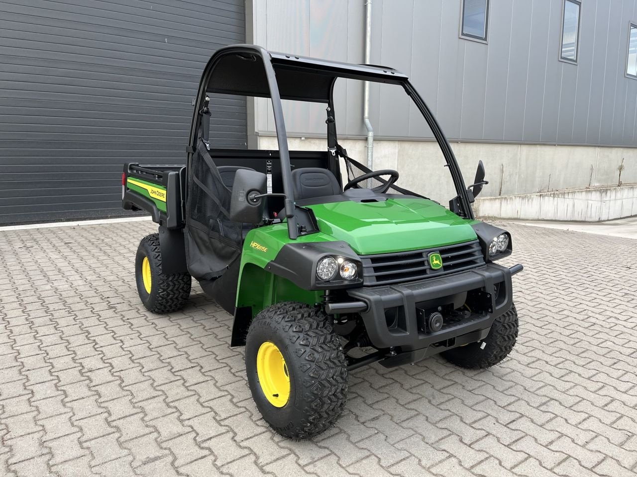 Sonstige Gartentechnik & Kommunaltechnik des Typs John Deere Gator HPX815E, Neumaschine in Beek en Donk (Bild 1)