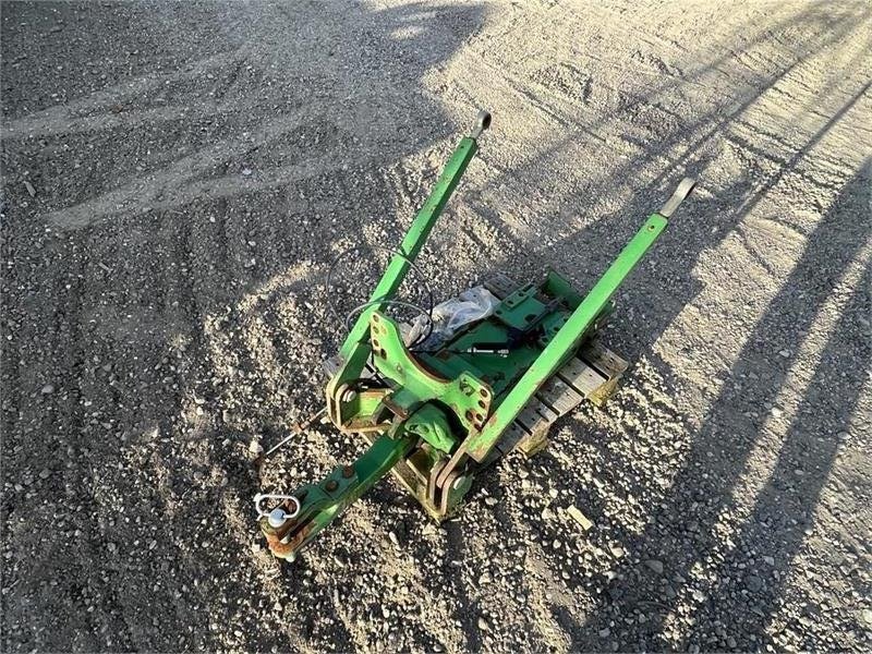 Sonstige Gartentechnik & Kommunaltechnik typu John Deere Hitchtræk med hydr. udskud, Gebrauchtmaschine v Randers SV (Obrázek 1)