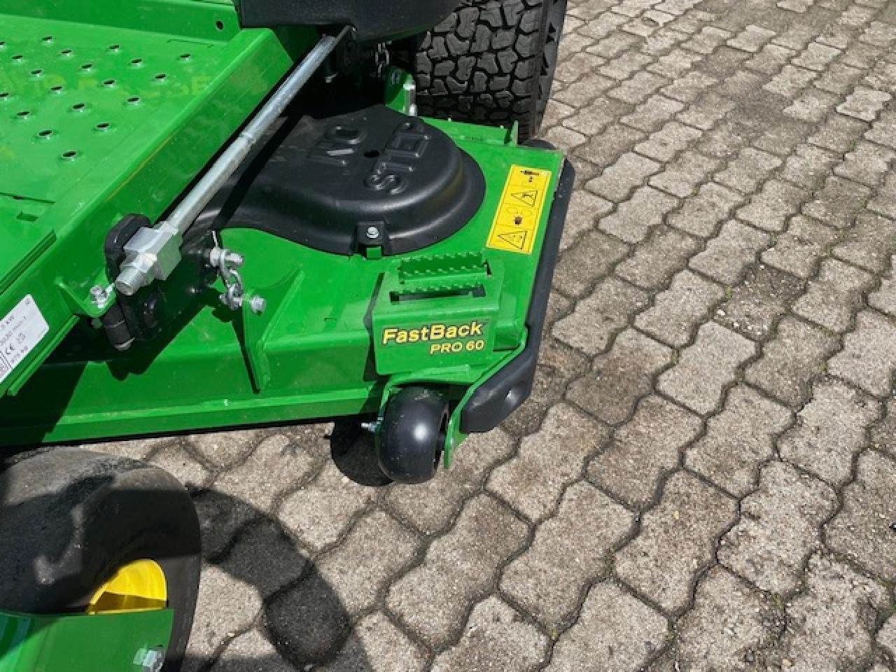 Sonstige Gartentechnik & Kommunaltechnik Türe ait John Deere Z 997, Neumaschine içinde Alt Duvenstedt (resim 3)