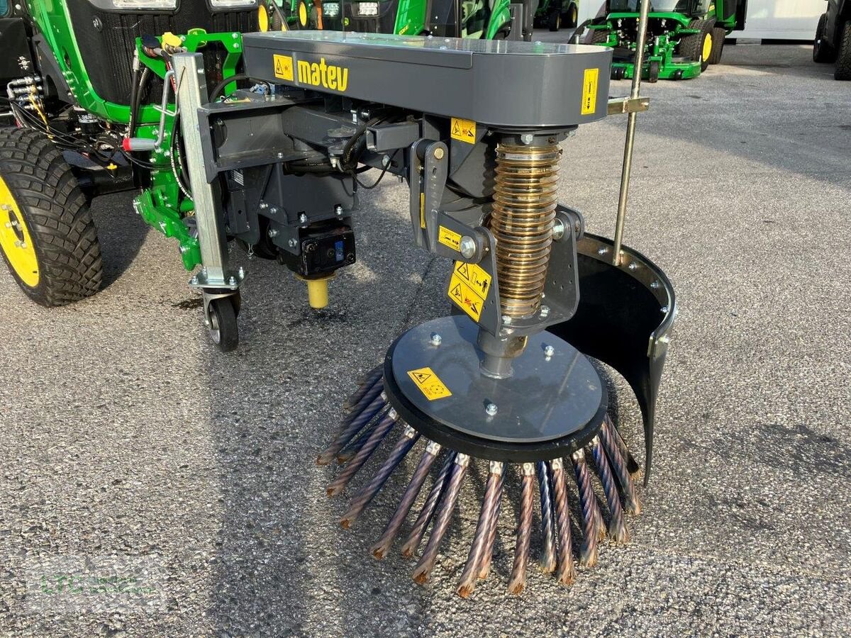 Sonstige Gartentechnik & Kommunaltechnik van het type Matev Wildkrautbürste, Vorführmaschine in Herzogenburg (Foto 1)